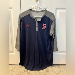 Men’s XL Nike Dri-Fit Boston Red Sox Three-Quarter Shirt